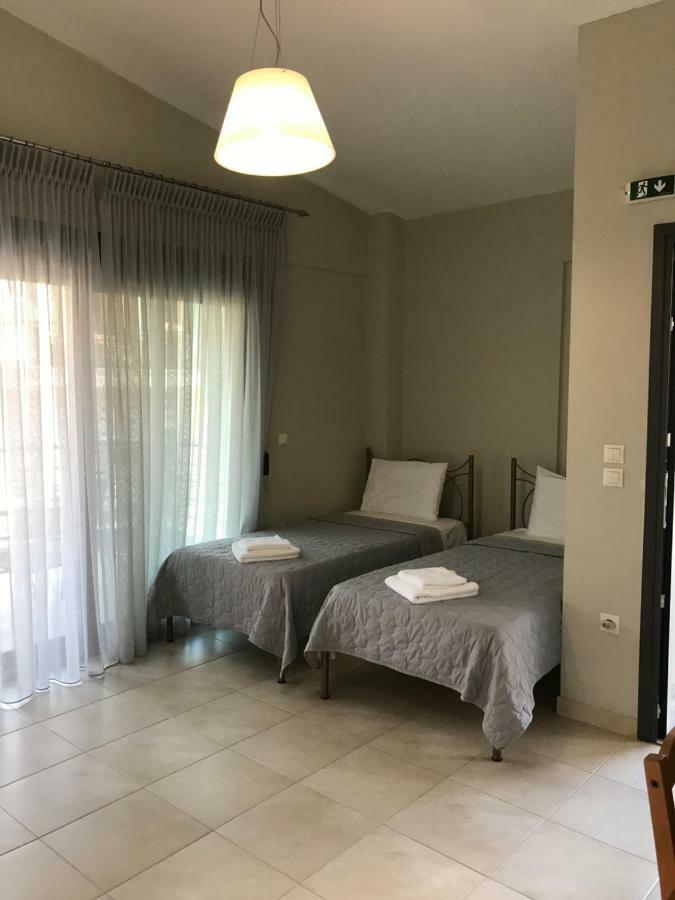 Il Mondo Apartments Ставрос Екстер'єр фото