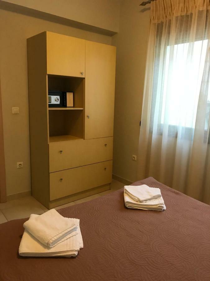 Il Mondo Apartments Ставрос Екстер'єр фото